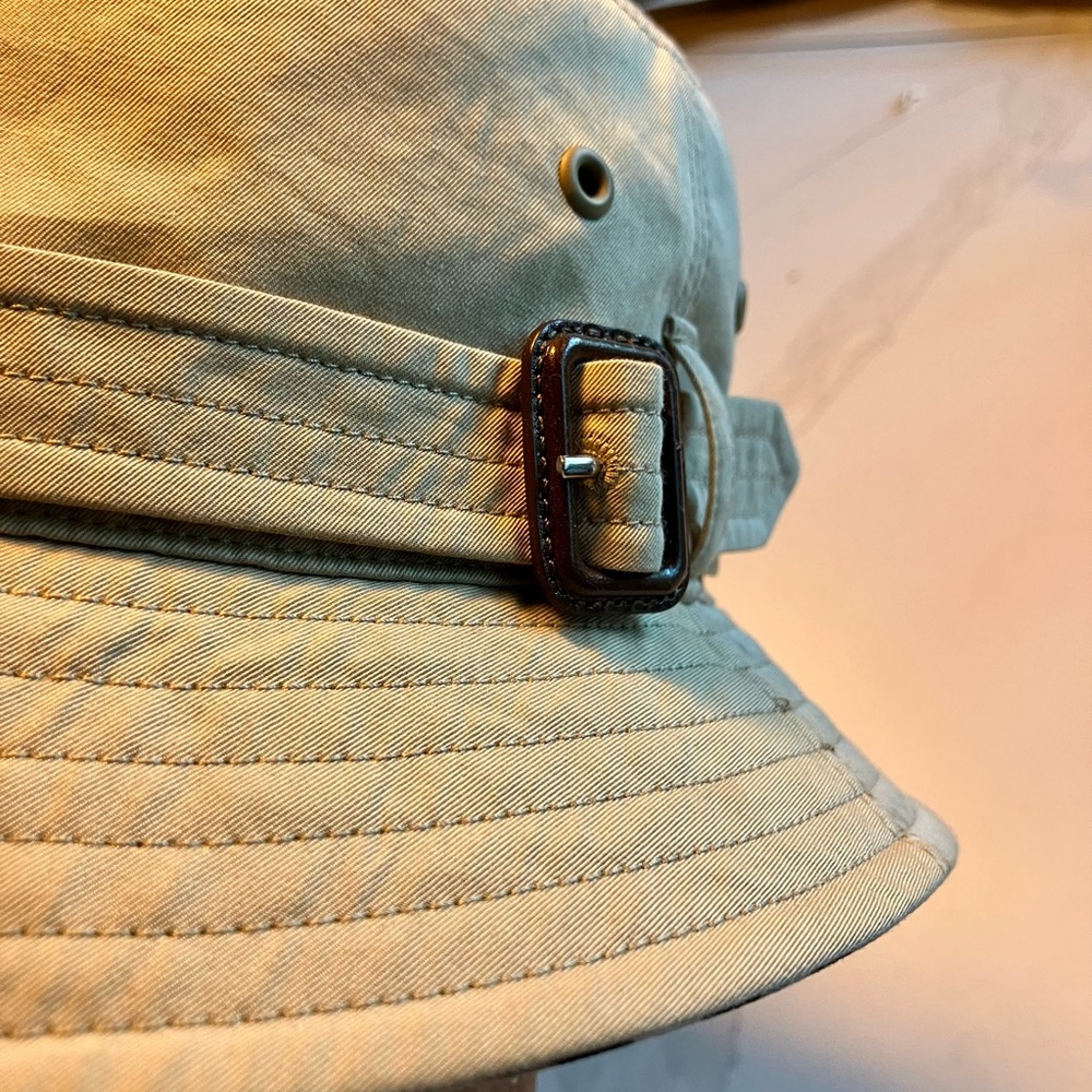 Burberry Tan Bucket Hat Classic Accessories - Picture 6 of 8